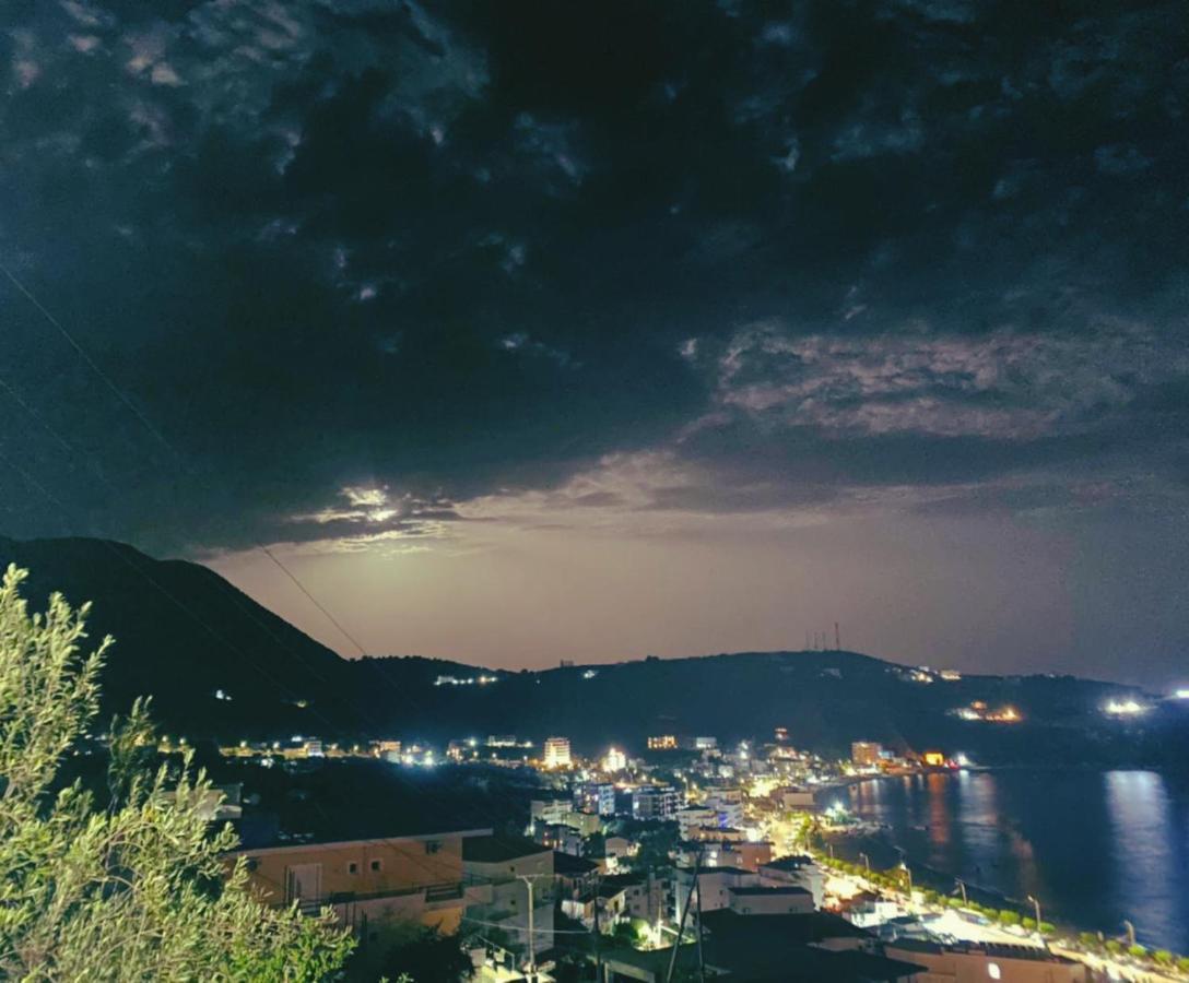 Lemons&Olives Rooms Himare Bagian luar foto