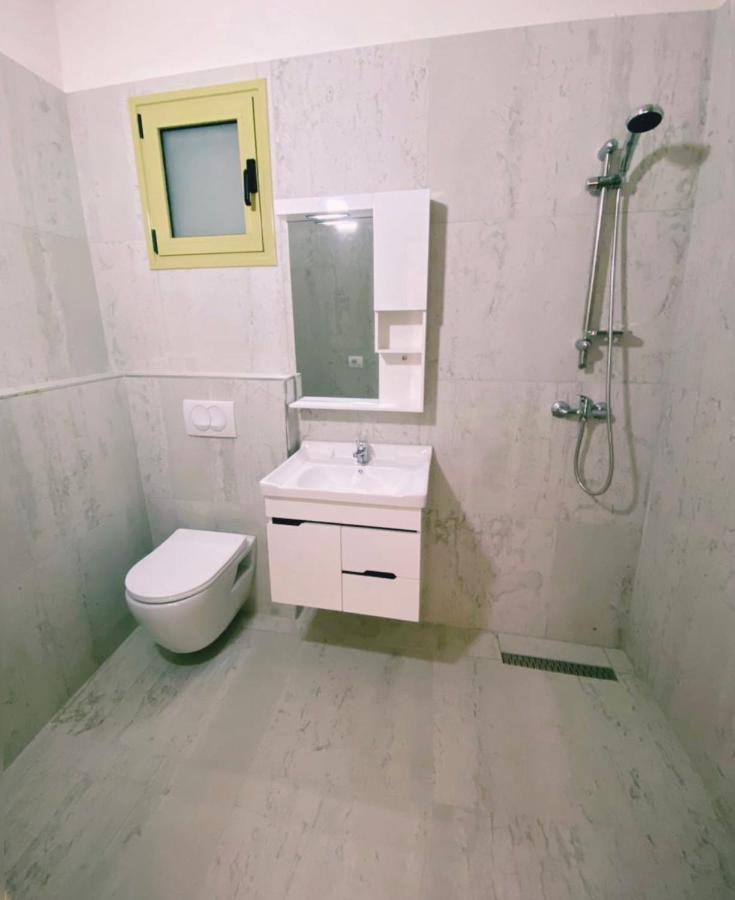 Lemons&Olives Rooms Himare Bagian luar foto